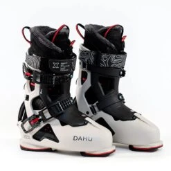 Dahu Ecorce 01X Warm Grey And Black Boots 2023 -Oakley Store dahu ecorce 01x warm grey and black boots 2023 175645