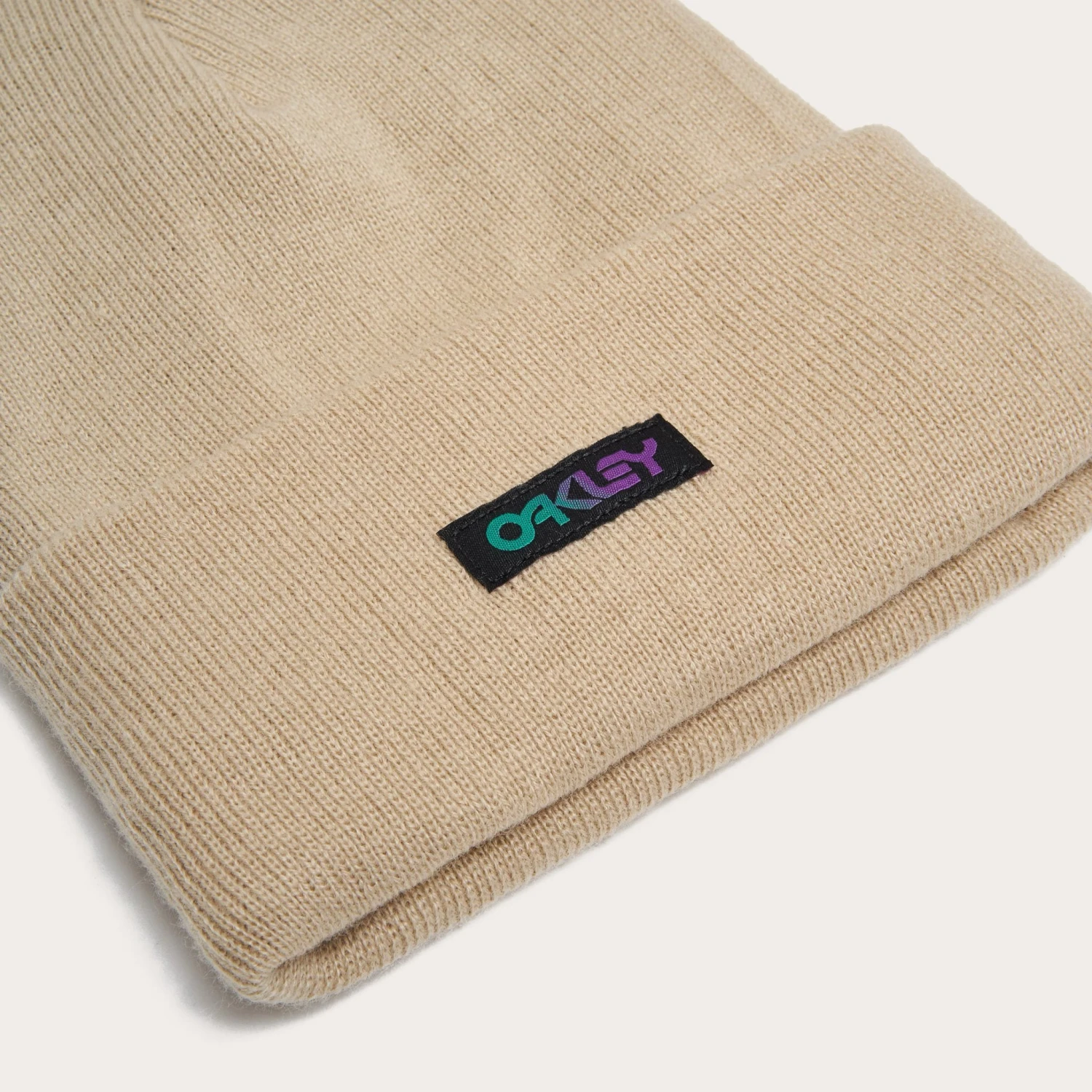 Oakley B1B Gradient Patch Beanie Humus 3 Oakley B1B Gradient Patch Beanie Humus - Image 3