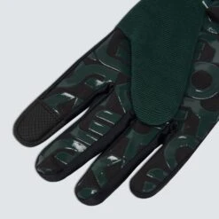 Oakley Factory Pilot Core Glove Hunter Green 5 Oakley Factory Pilot Core Glove Hunter Green -Oakley Store oakley factory pilot core glove hunter green 726530