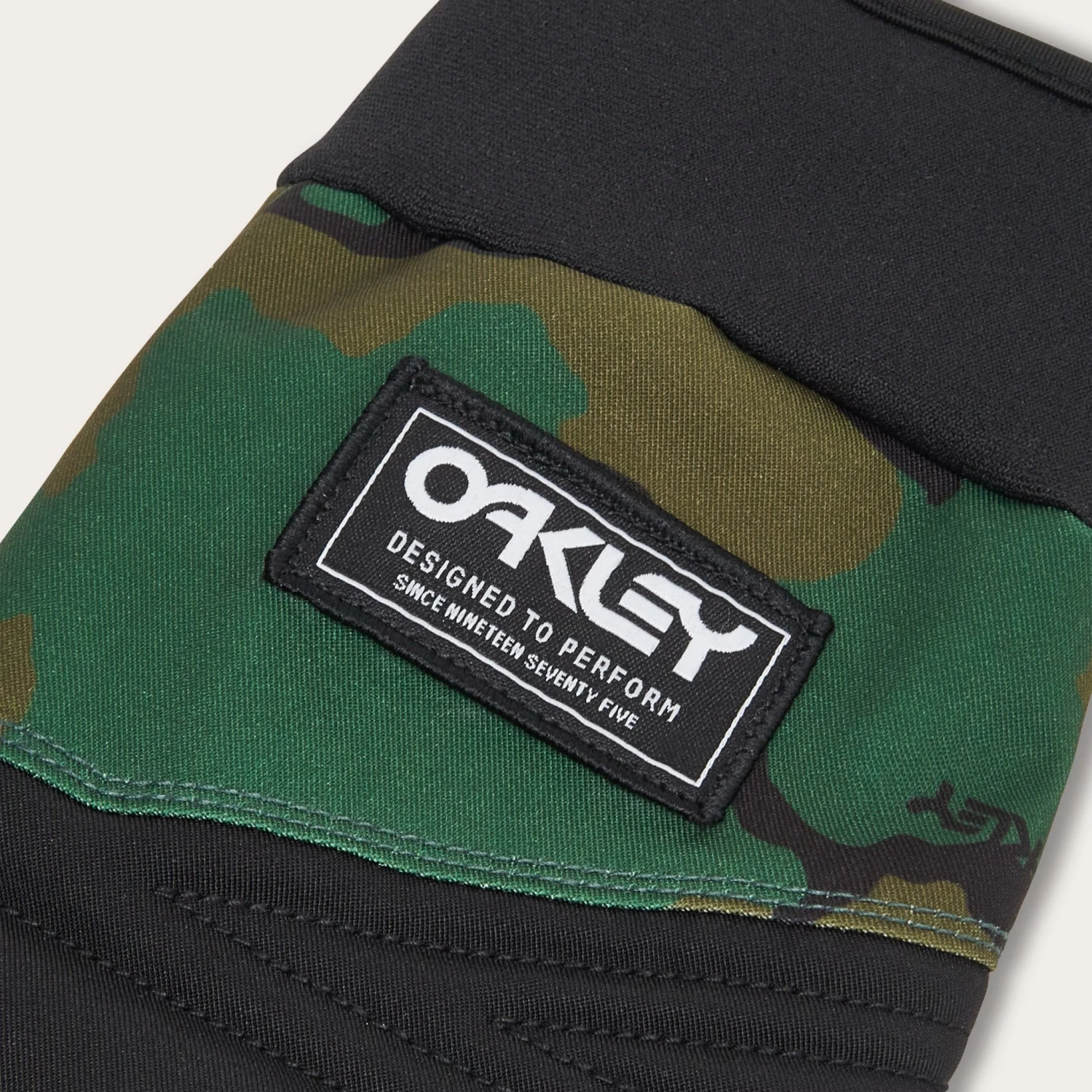 Oakley Printed Bark B1B Gloves Camo Hunter 3 Oakley Printed Bark B1B Gloves Camo Hunter - Image 3